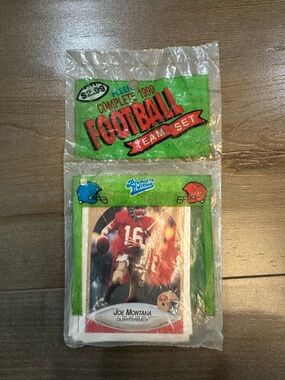 Joe Montana Football Card Team Set - San Francisco 49ers